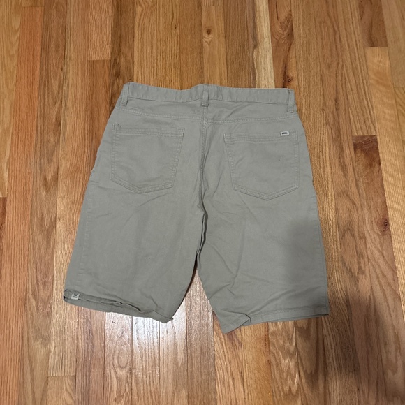 Vans Men’s tan shorts slim fit size 34 - Picture 3 of 3